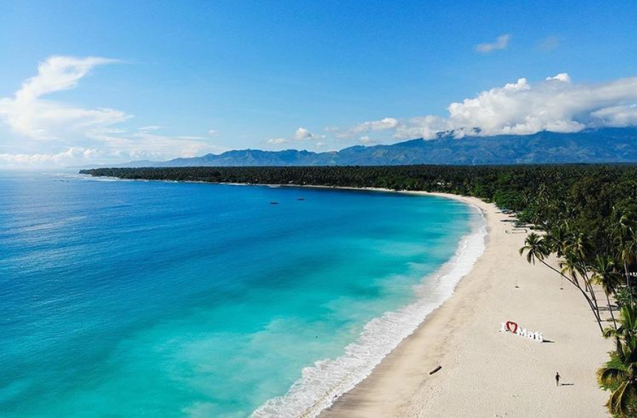 You are currently viewing Dahican Beach – Mati City