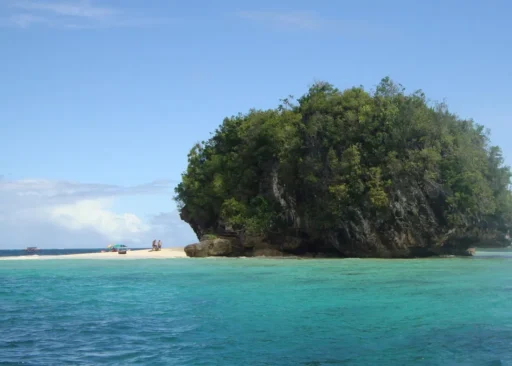 Boslon Island – Davao Oriental