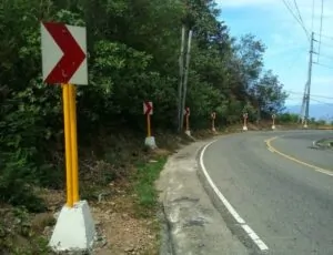 Chevron Road Sign – Tagum City