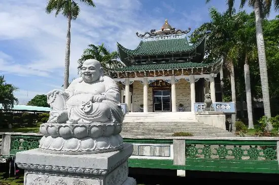 Lon Wa Buddhist Temple – Davao City