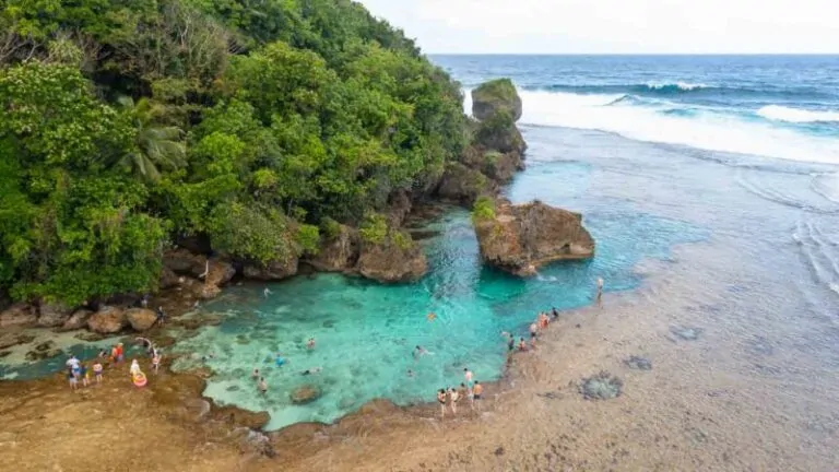 Magpupungko Rock Pools – Siargao