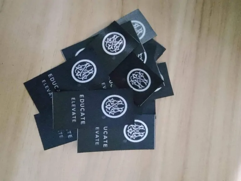 Hem Tag Manufacturer: Custom Labels for Your Brand