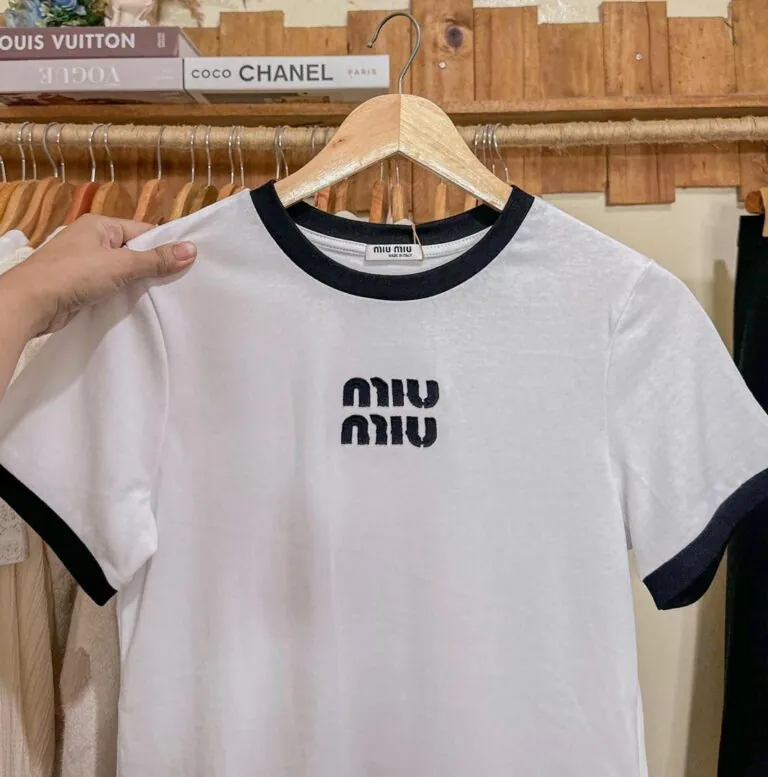 Miu Miu T-Shirt: Italian Luxury and Playful Style