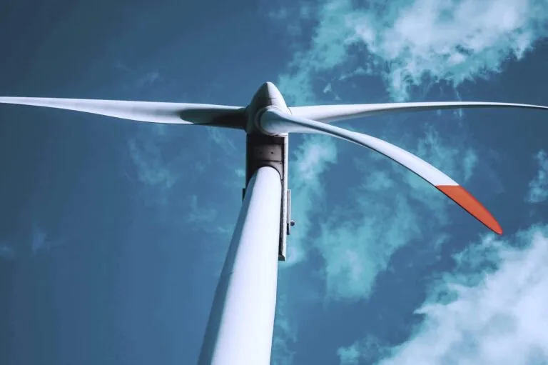Lithuania’s Green Energy Revolution: Fastest Renewable Power Growth in the EU