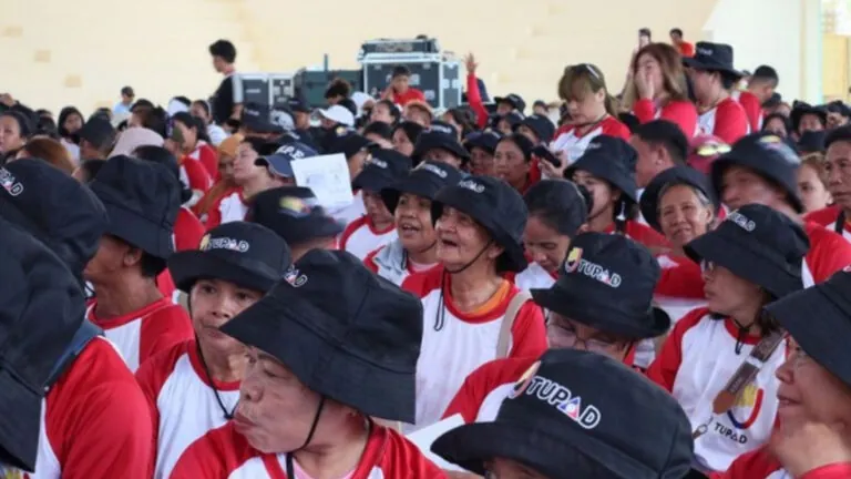 2,580 TUPAD Workers Prepare Surigao del Sur Schools for Class Opening