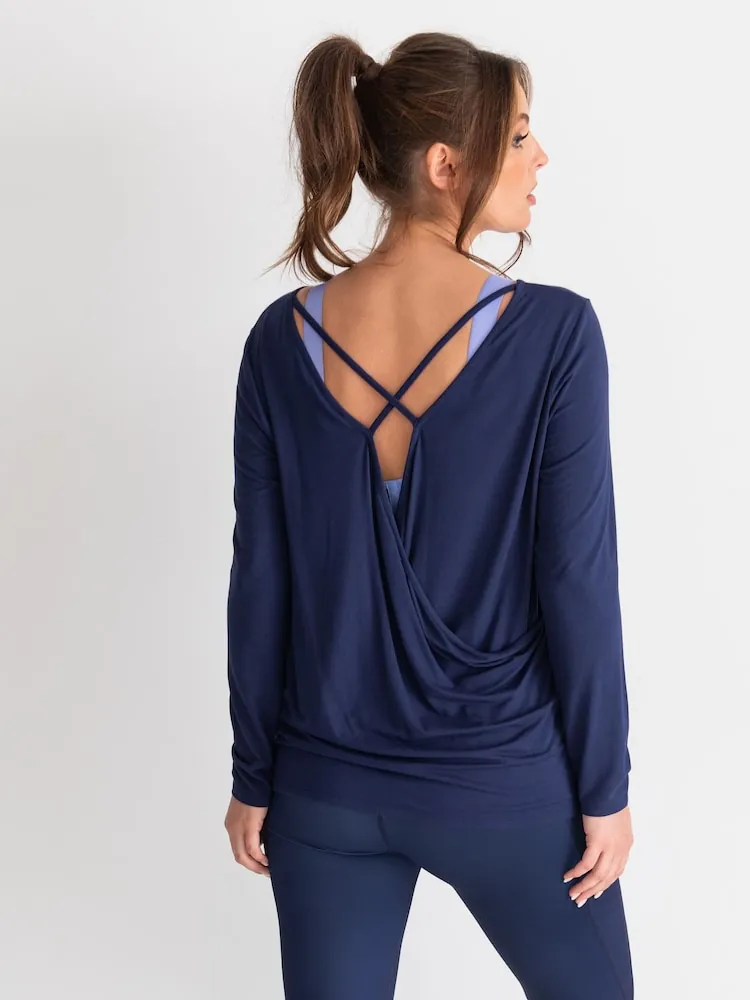 Custom yoga tops and vests for activewear brands
